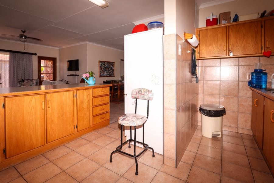 3 Bedroom Property for Sale in Flamwood North West